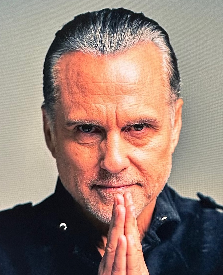 Maurice Benard Official